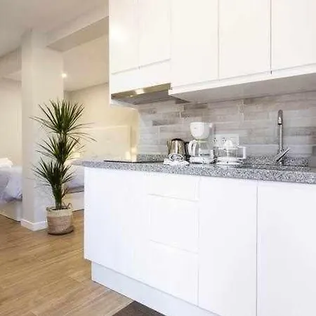 Sunnyland Martianez 2 Apartment *